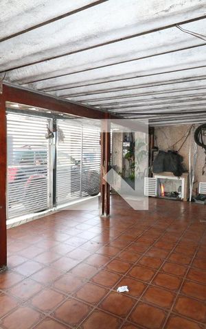 Casa para alugar com 200m², 3 quartos e 3 vagasGaragem