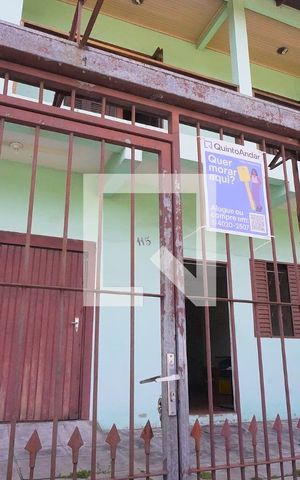 Casa à venda com 280m², 4 quartos e 2 vagasFachada