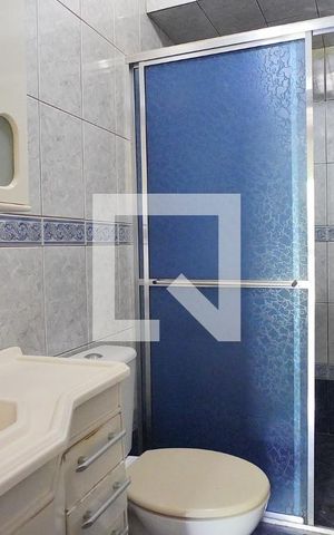 Casa à venda com 280m², 4 quartos e 2 vagasBanheiro da Suíte