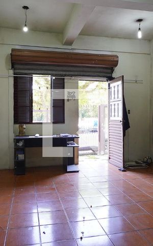 Casa à venda com 280m², 4 quartos e 2 vagasSala 2