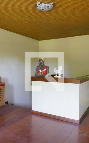 Casa à venda com 280m², 4 quartos e 2 vagasSala