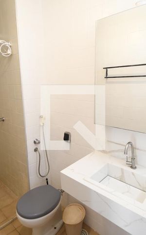 Apartamento à venda com 66m², 1 quarto e 1 vagaBanheiro