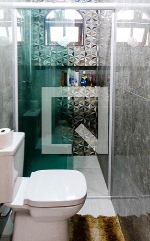 Casa à venda com 160m², 3 quartos e 2 vagasBanheiro 1