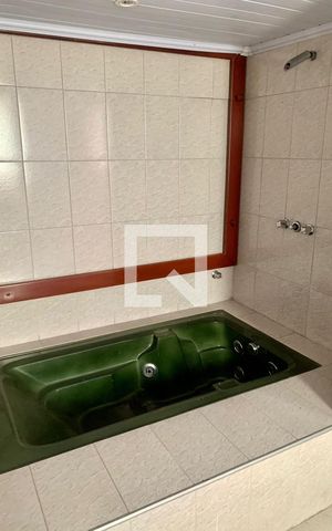Apartamento à venda com 100m², 1 quarto e 1 vaga Apartamento à venda com 100m², 1 quarto e 1 vagaHidromassagem