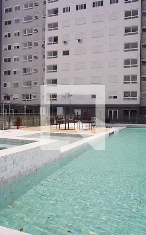 Apartamento à venda com 60m², 2 quartos e 1 vagaÁrea comum - Piscina