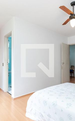 Casa à venda com 170m², 3 quartos e 2 vagasSuíte