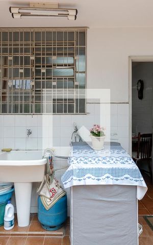 Casa à venda com 170m², 3 quartos e 2 vagasLavanderia