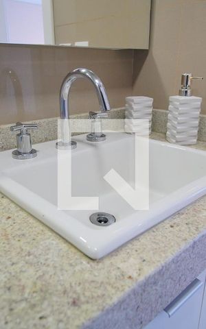 Studio à venda com 72m², 1 quarto e 2 vagasBanheiro da Suíte