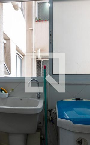 Apartamento à venda com 136m², 4 quartos e 2 vagas Apartamento à venda com 136m², 4 quartos e 2 vagasÁrea de Serviço