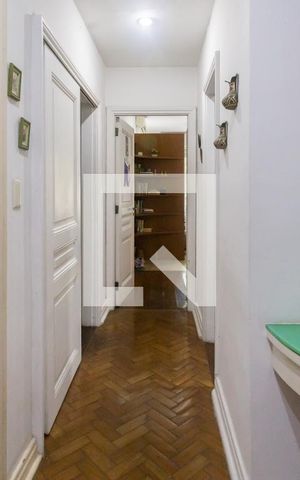 Apartamento à venda com 230m², 3 quartos e 1 vagaCorredor