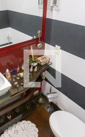 Apartamento à venda com 230m², 3 quartos e 1 vagaLavabo