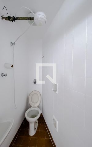 Casa à venda com 193m², 3 quartos e 1 vagaBanheiro de serviço