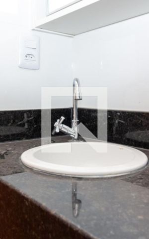 Apartamento à venda com 29m², 1 quarto e sem vagaBanheiro