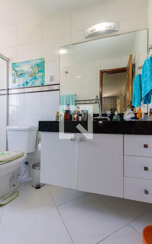 Apartamento à venda com 161m², 3 quartos e 1 vaga Apartamento à venda com 161m², 3 quartos e 1 vagaBanheiro da Suíte
