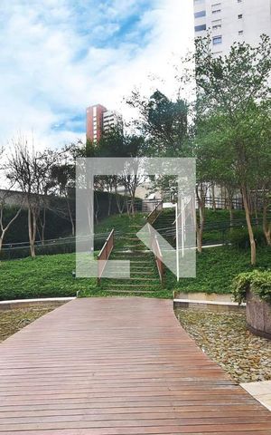 Apartamento à venda com 211m², 3 quartos e 3 vagas Apartamento à venda com 211m², 3 quartos e 3 vagasJardim