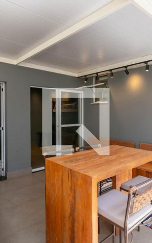 Apartamento para alugar com 65m², 1 quarto e 1 vagaVaranda