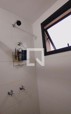 Apartamento à venda com 79m², 3 quartos e 1 vaga Apartamento à venda com 79m², 3 quartos e 1 vagaBanheiro da Suíte