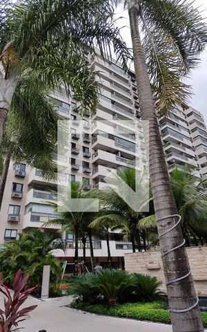 Apartamento à venda com 79m², 3 quartos e 1 vaga Apartamento à venda com 79m², 3 quartos e 1 vagaFachada do Prédio