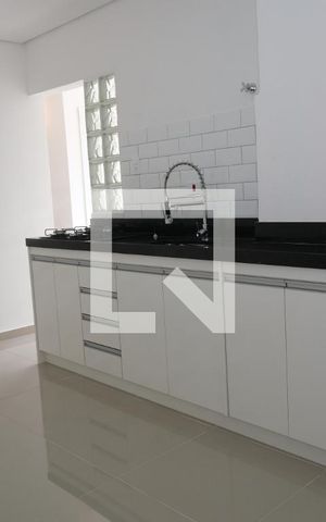 Apartamento à venda com 95m², 2 quartos e 1 vagaCozinha