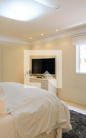 Casa à venda com 340m², 3 quartos e 3 vagasSuíte 1