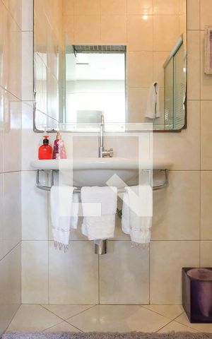 Casa à venda com 340m², 3 quartos e 3 vagasBanheiro Área de Lazer