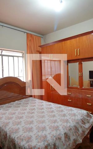 Casa à venda com 385m², 6 quartos e 1 vagaQuarto 2