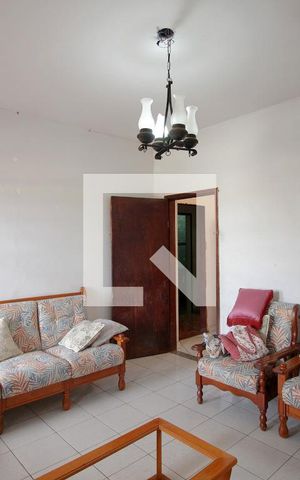 Casa à venda com 385m², 6 quartos e 1 vagaSala