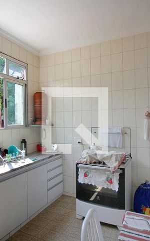 Casa à venda com 385m², 6 quartos e 1 vagaCozinha – 2º piso