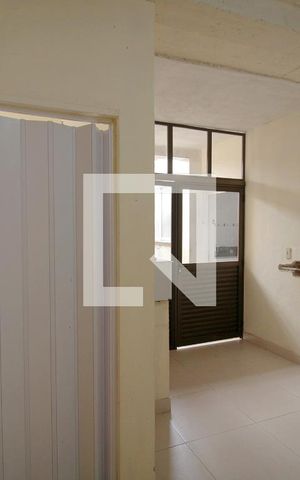 Casa à venda com 385m², 6 quartos e 1 vagaSala fundos