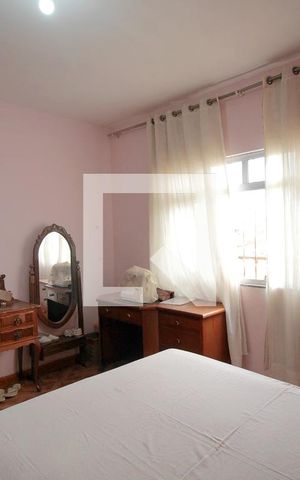 Casa à venda com 385m², 6 quartos e 1 vagaQuarto 1