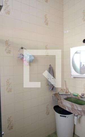 Casa à venda com 385m², 6 quartos e 1 vagaBanheiro – 2º piso