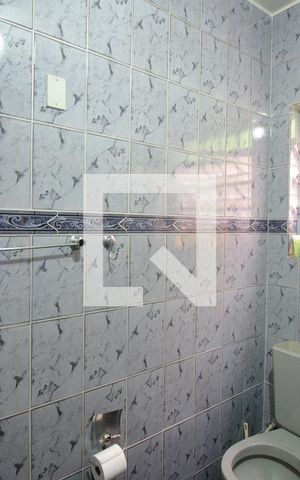 Casa à venda com 385m², 6 quartos e 1 vagaBanheiro