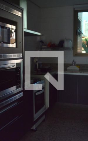 Apartamento para alugar com 230m², 4 quartos e 4 vagasCozinha
