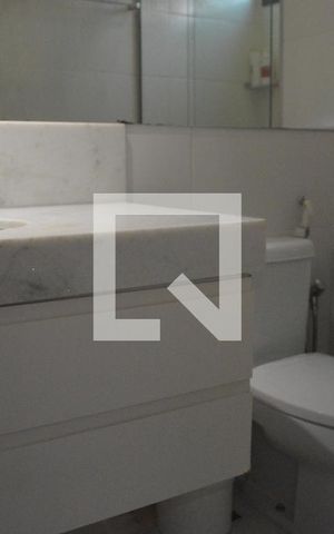 Apartamento para alugar com 230m², 4 quartos e 4 vagasBanheiro da Suíte 2