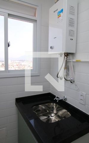 Apartamento para alugar com 46m², 2 quartos e 1 vagaÁrea de Serviço