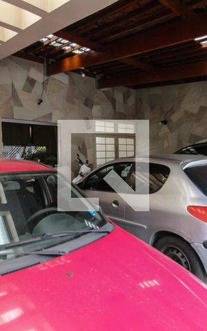 Casa à venda com 300m², 3 quartos e 4 vagasGaragem