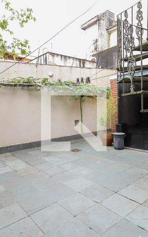 Casa à venda com 300m², 3 quartos e 4 vagasQuintal