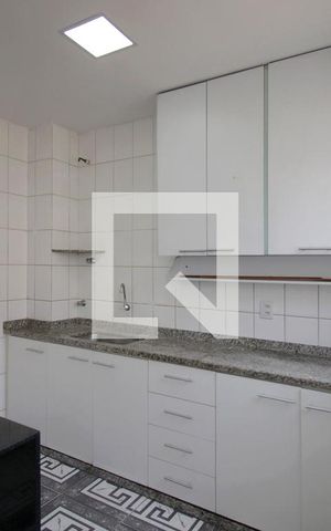 Apartamento à venda com 180m², 4 quartos e 2 vagasCozinha