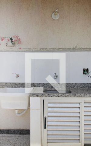 Apartamento à venda com 180m², 4 quartos e 2 vagasVaranda  – 2º piso