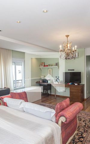 Apartamento à venda com 140m², 2 quartos e 3 vagas Apartamento à venda com 140m², 2 quartos e 3 vagasSuíte