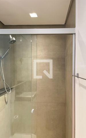 Apartamento à venda com 71m², 1 quarto e 2 vagas Apartamento à venda com 71m², 1 quarto e 2 vagasBanheiro 1