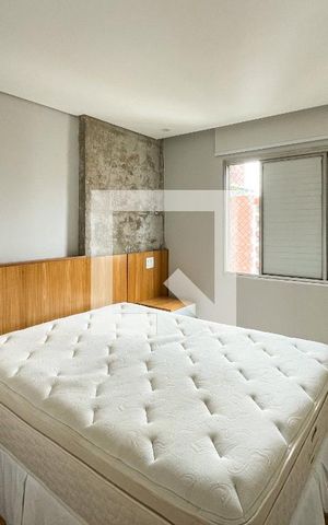 Apartamento à venda com 71m², 1 quarto e 2 vagas Apartamento à venda com 71m², 1 quarto e 2 vagasQuarto 1