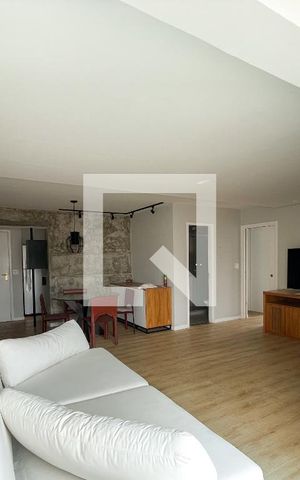 Apartamento à venda com 71m², 1 quarto e 2 vagas Apartamento à venda com 71m², 1 quarto e 2 vagasSala