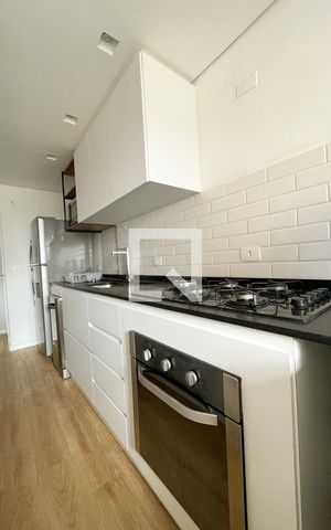 Apartamento à venda com 71m², 1 quarto e 2 vagas Apartamento à venda com 71m², 1 quarto e 2 vagasCozinha