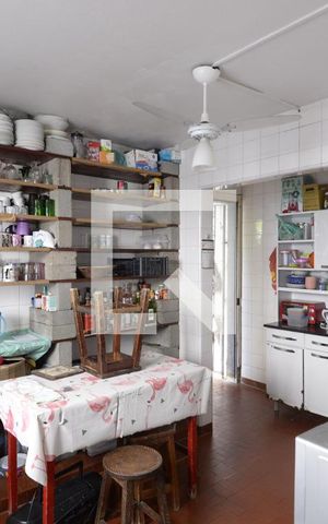 Casa à venda com 200m², 3 quartos e 1 vagaCozinha