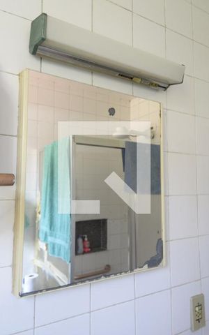 Casa à venda com 200m², 3 quartos e 1 vagaBanheiro