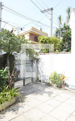 Casa à venda com 200m², 3 quartos e 1 vagaEntrada