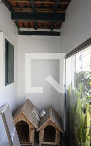 Casa à venda com 200m², 3 quartos e 1 vagaEntrada