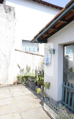 Casa à venda com 200m², 3 quartos e 1 vagaEntrada