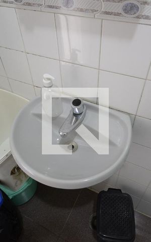 Casa à venda com 200m², 3 quartos e 1 vagaBanheiro 2